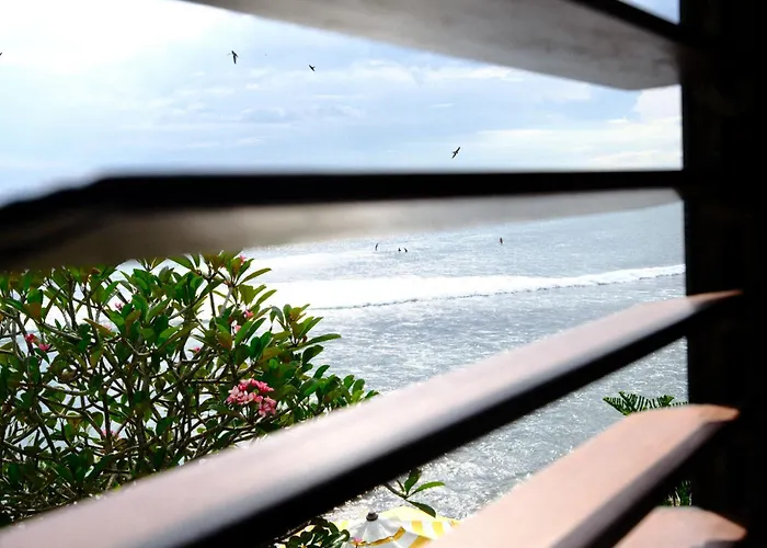Bombora Medewi 4* Pulukan